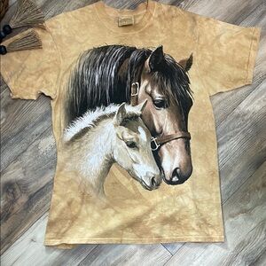 Vintage The Mountain Tan Horse & Foal Print Short Sleeve Tee Sz Large